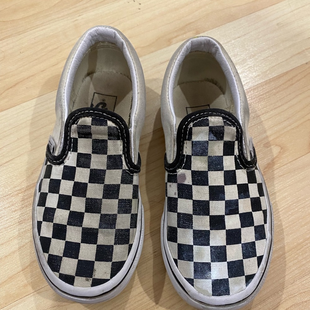 VGUC kids Vans!